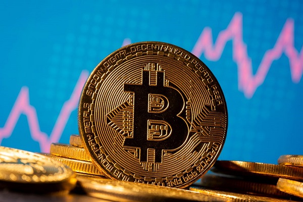 Bitcoin top is not a good sign for the stock market – Stifel